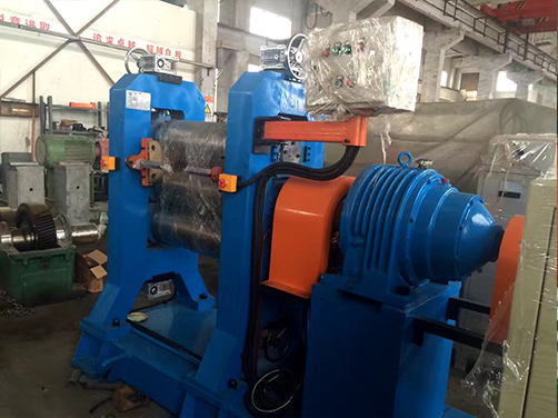 橡膠壓延機(jī)